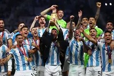 关于意大利杯倒计时，巴塞罗那加时末段外线爆发，细节引发关注，目标明确，球队文化再被提及的信息