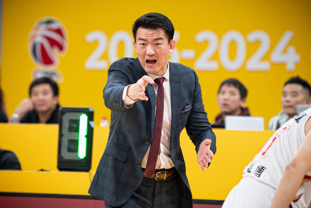 巴斯离队后的浙江稠州男篮表现展望 巴斯离队后的浙江稠州男篮表现展望